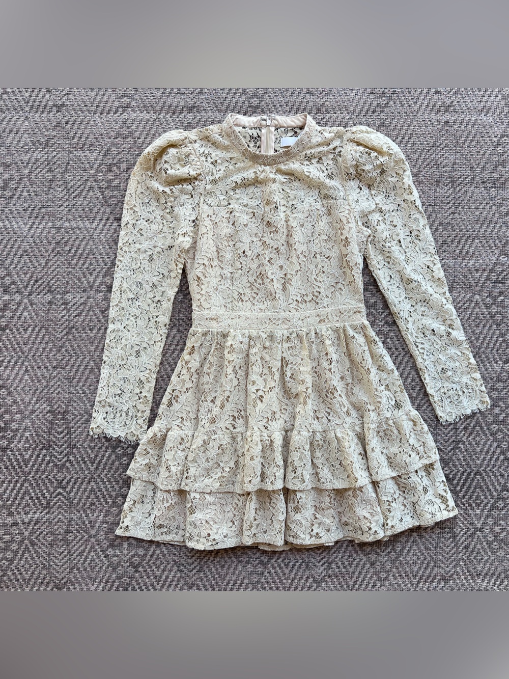 Rachel Parcell Size 4 Ivory Lace Mini Dress Puff Sleeve Tiered Bridal Party